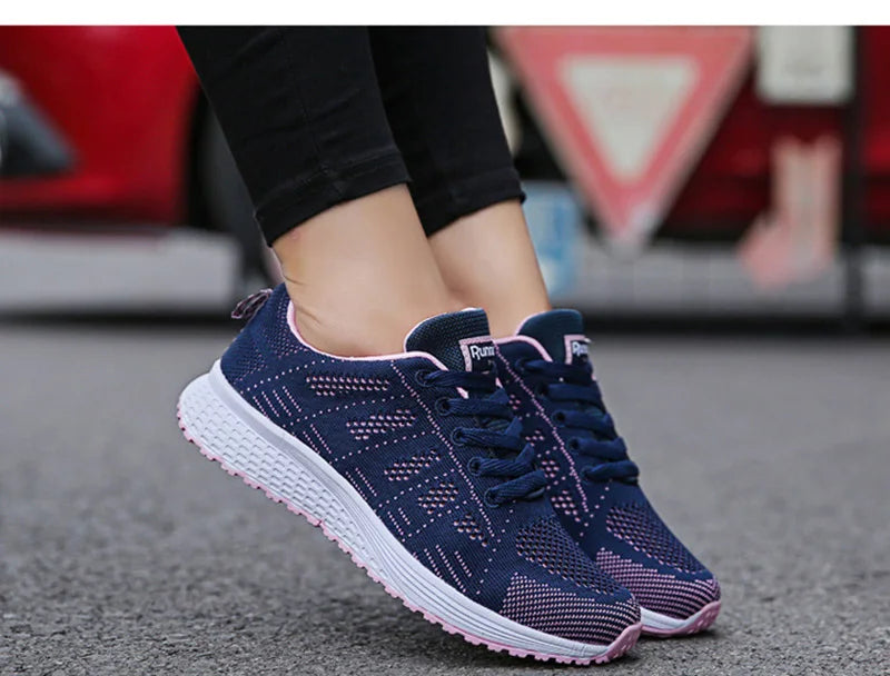 Women Casual Shoes Fashion Breathable Walking Mesh Flat Shoes Sneakers Women 2021 Gym Vulcanized Shoes White Female Footwear