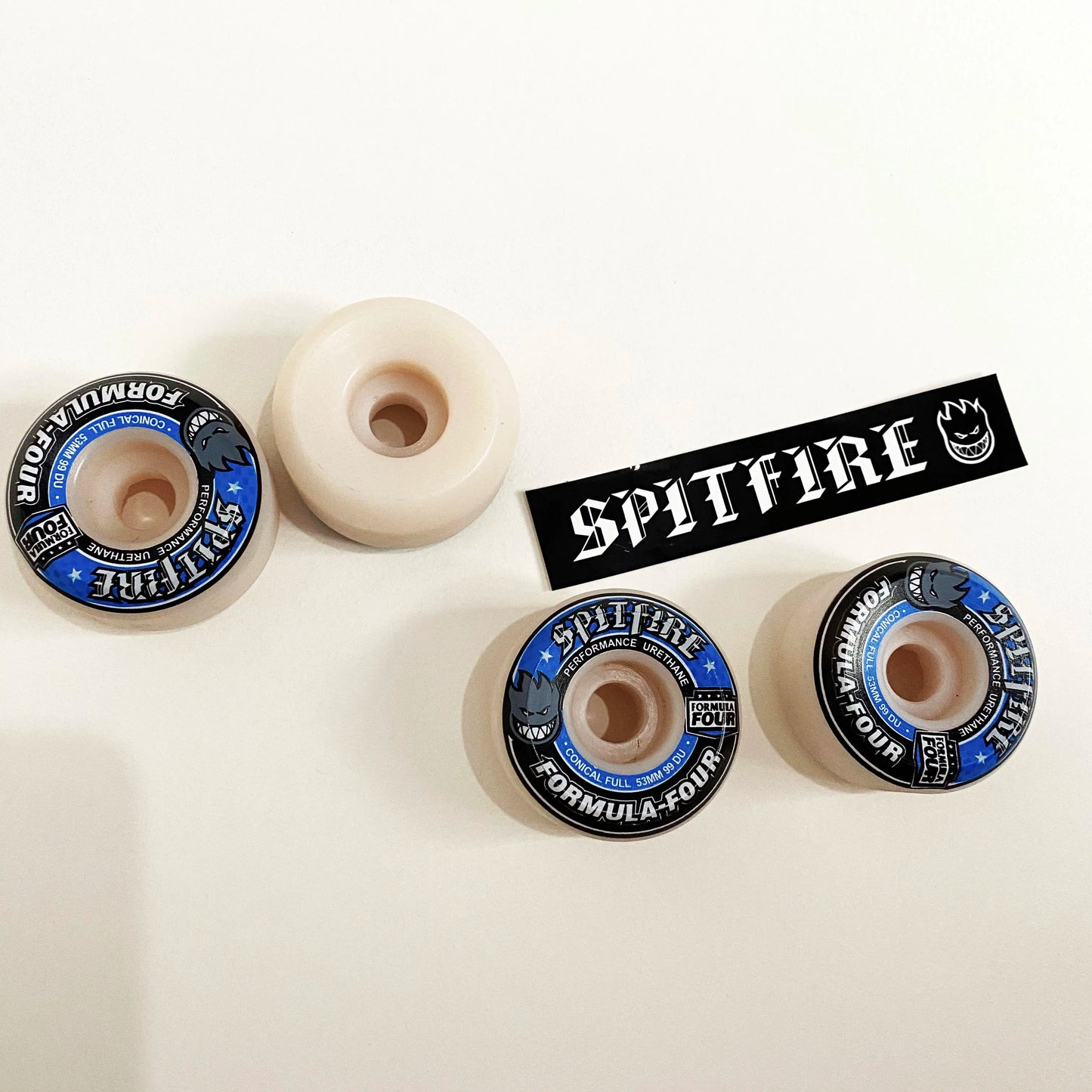 Spitfire wheels imported genuine Spitfire 52mm 101duro 53mm 54mm 56mm 99duro 80HD skateboard wheel for skateboard